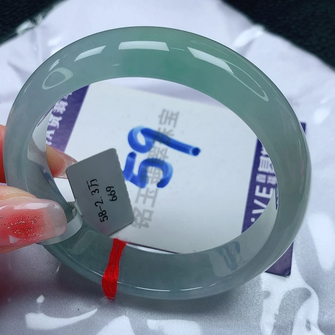 翡翠手镯未镶嵌缅甸天然a货翡翠