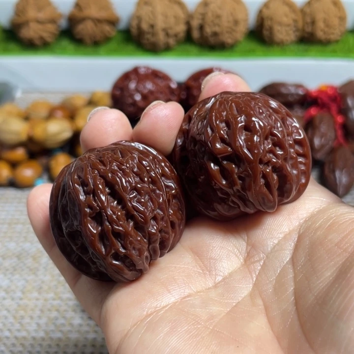 C***乖把件文玩核桃磨盘