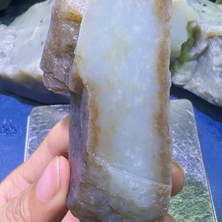 和田玉未镶嵌珠宝半成品