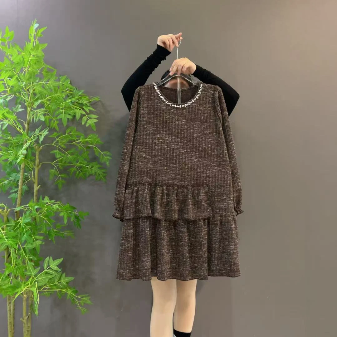 6553新款大码女装时尚秋冬洋气圆领钉钻气质温柔宽松显瘦连衣裙