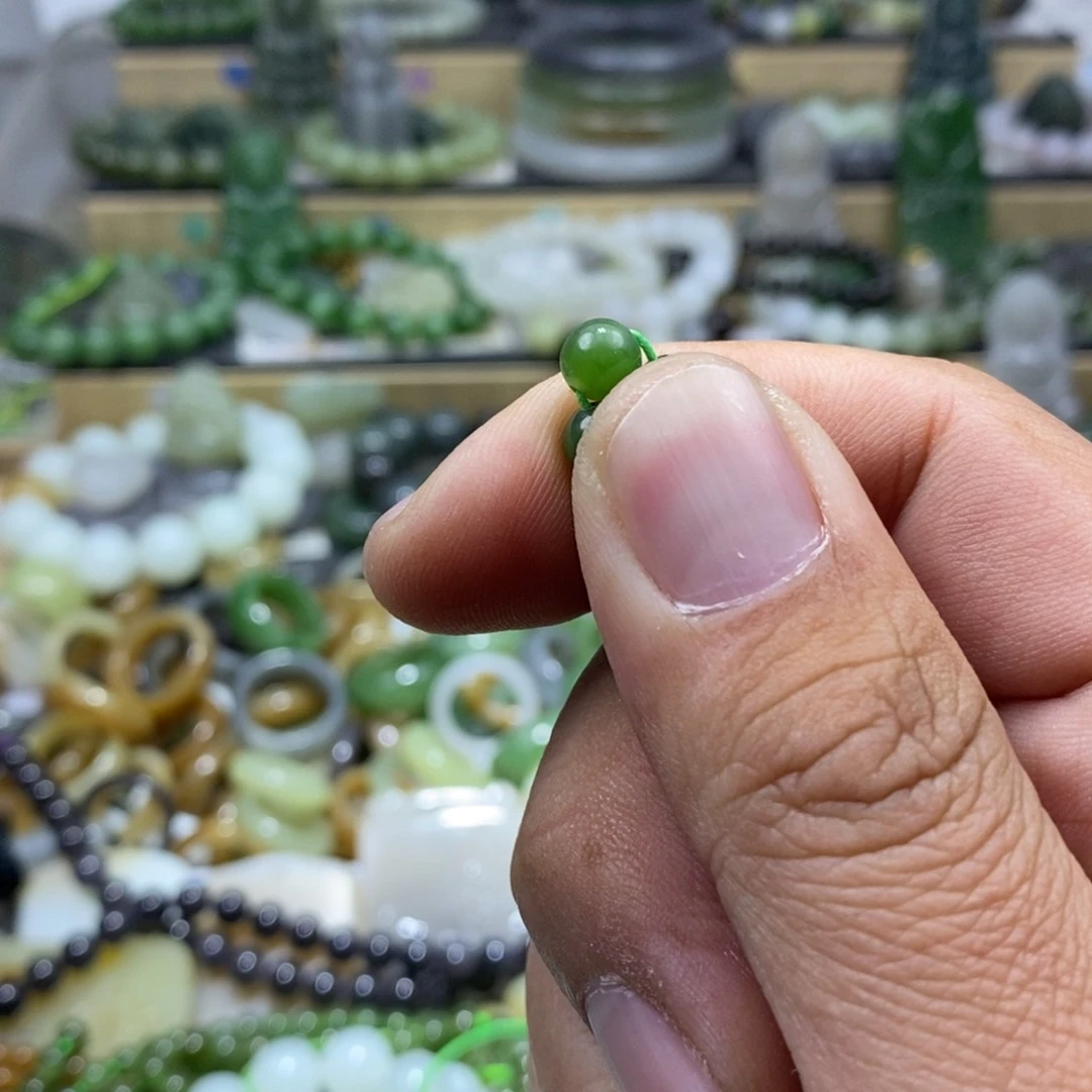 和田玉手链未镶嵌锋*姐