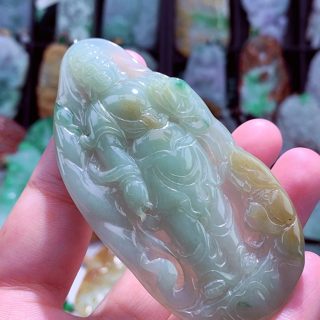 颈饰未镶嵌翡翠天然