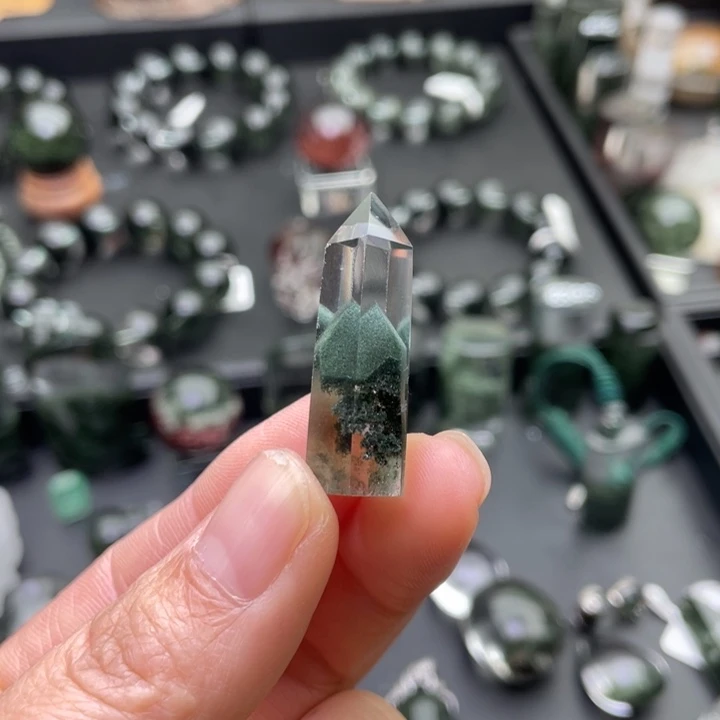 T***U颈饰水晶未镶嵌绿幽灵聚宝盆吊坠