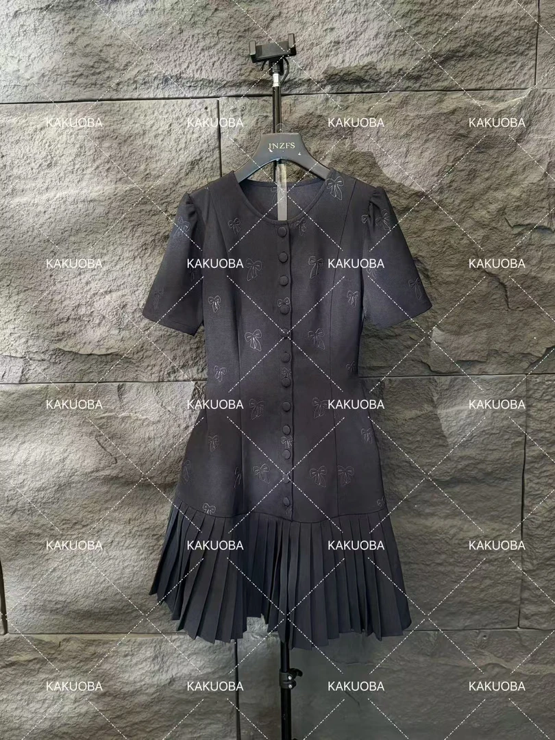 【原创大码设计师款】2025夏季蝴蝶结刺绣设计百褶拼接连衣裙K3276