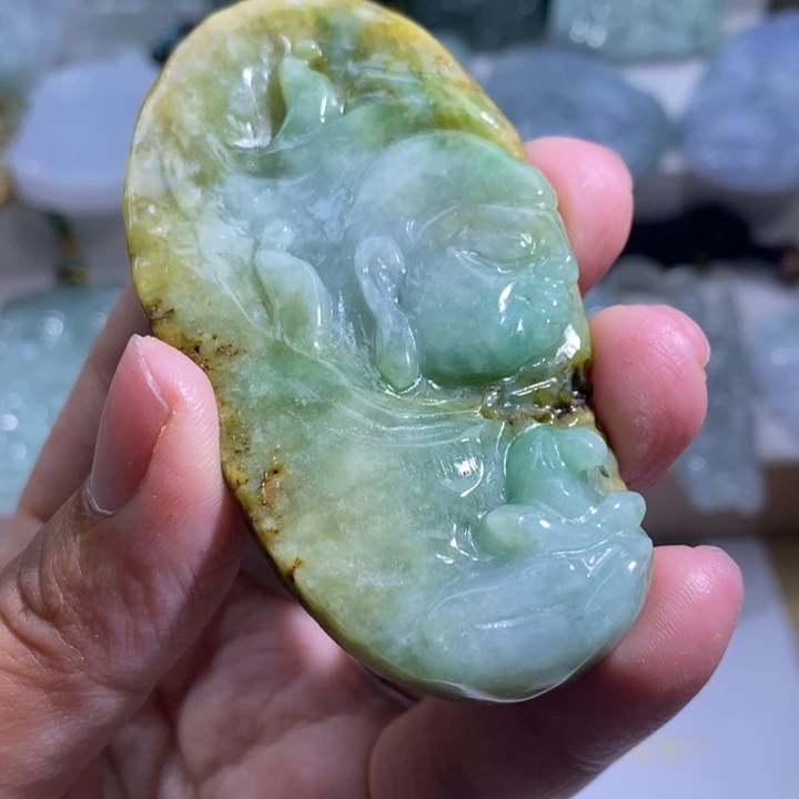 【闪购商品】颈饰未镶嵌翡翠佛