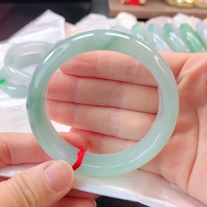 未镶嵌手镯翡翠缅甸A货翡翠手镯