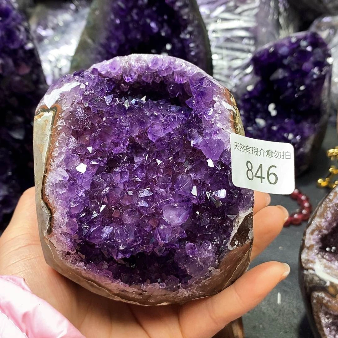 水晶大型摆件（非配饰）未镶嵌