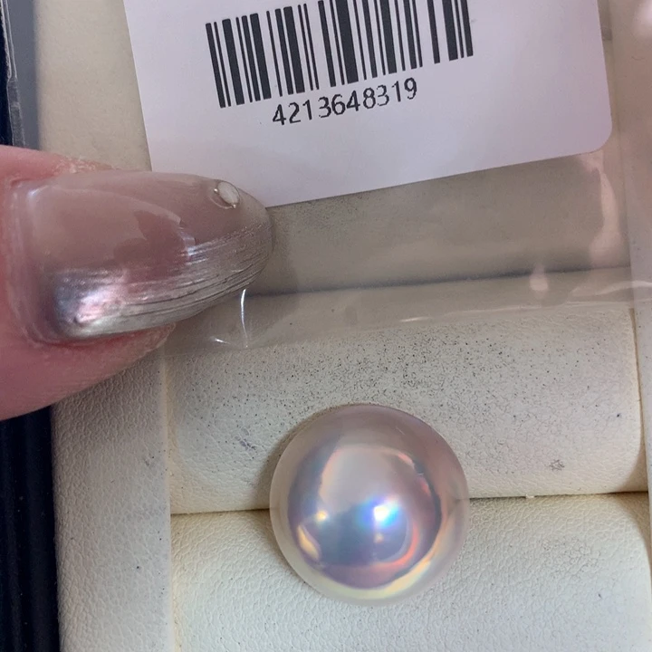 未镶嵌颈饰拼合珍珠（马贝珠）