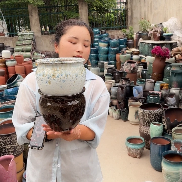 口20高16瑕疵两个盆子。