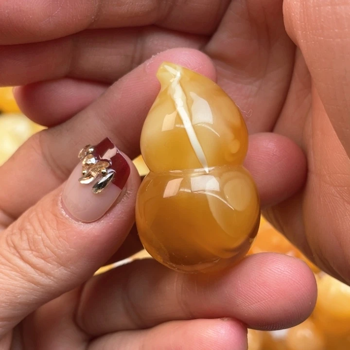 蜜蜡裸石未镶嵌蜜蜡葫芦