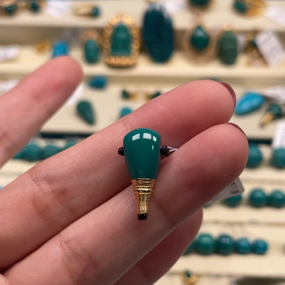 18K金镶嵌绿松石珠宝奇石黑****）