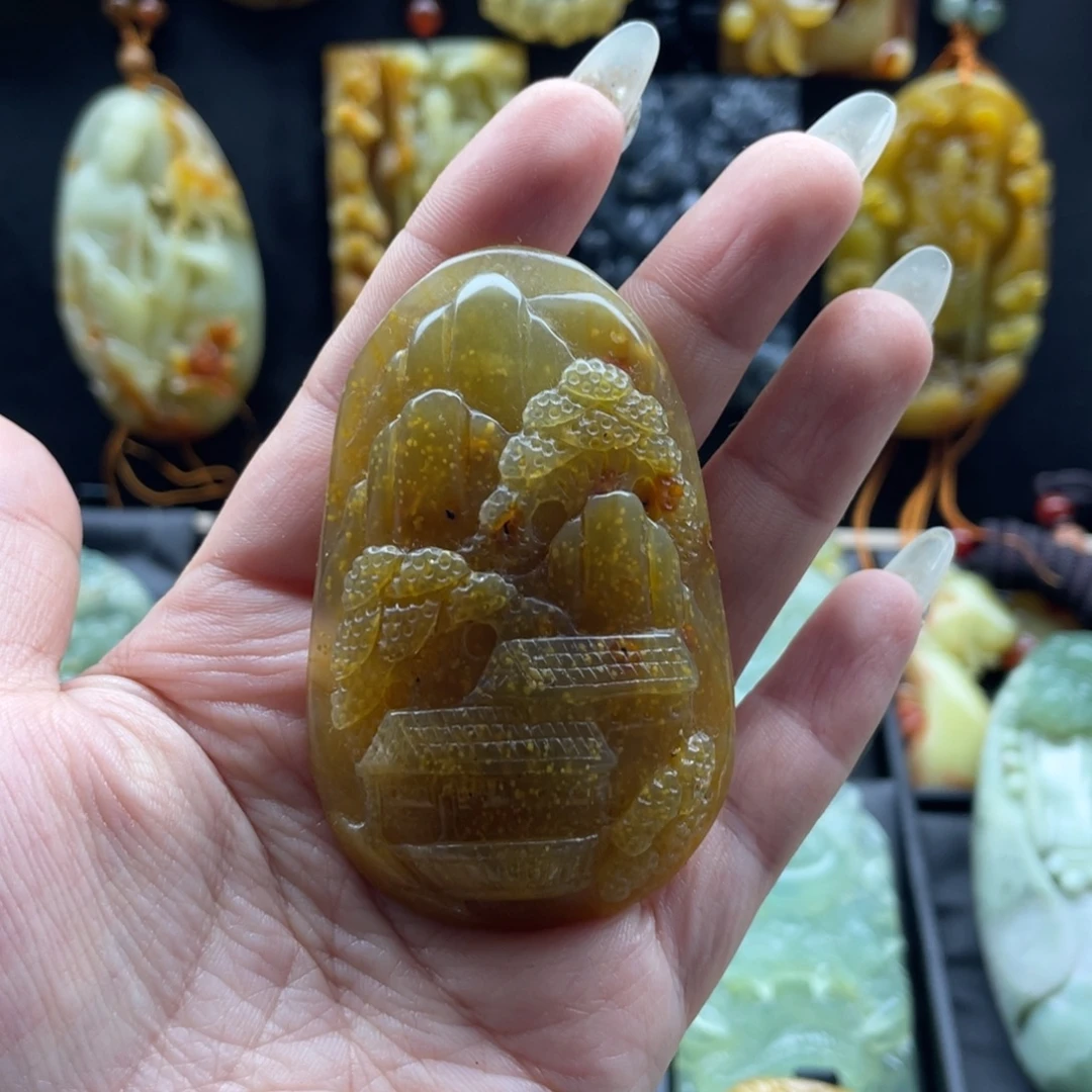 蛇纹石玉未镶嵌吊坠(赠链)