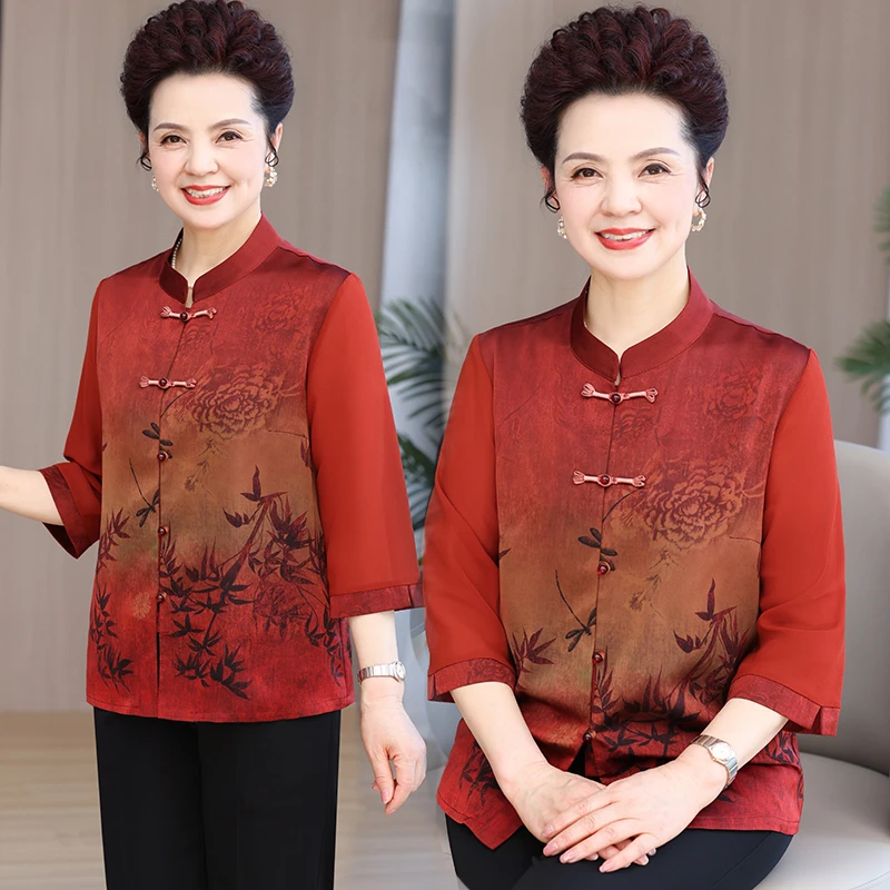 2025春上衣妈妈夏装中袖洋气时尚小衫中老年奶奶印花七分袖上衣女