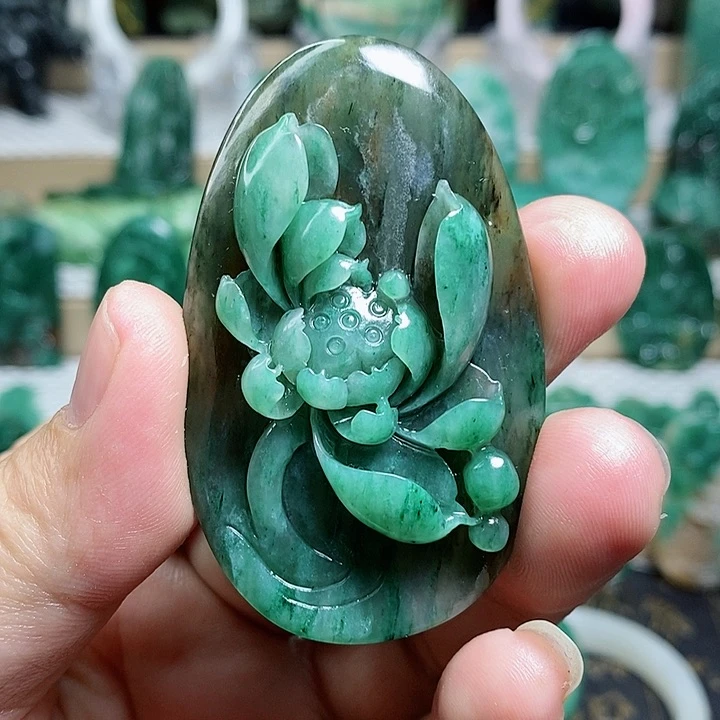未镶嵌独山玉颈饰