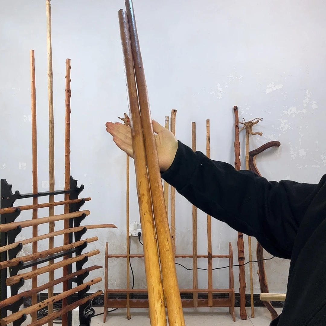 富***洋红荀子鞭杆有瑕疵毛裂