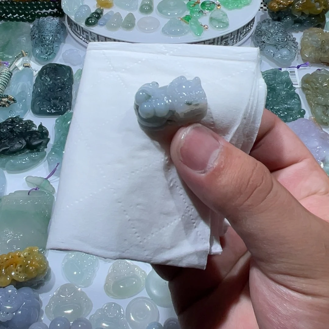 颈饰未镶嵌翡翠天然