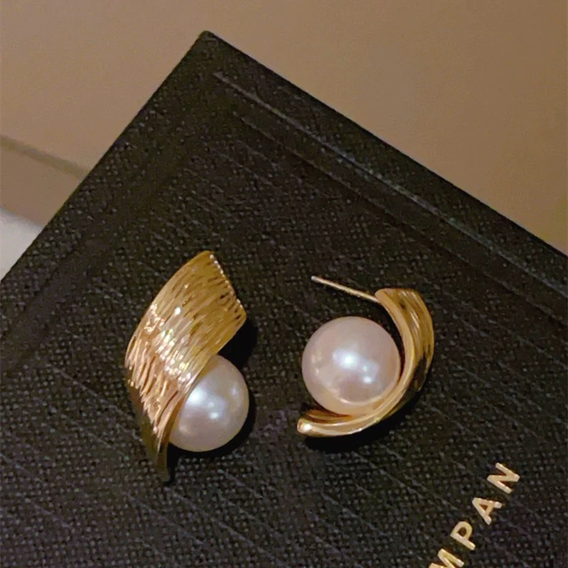 铜合金耳饰 精品/轻奢时尚个性环绕珠耳钉银针小众气质设计感耳环