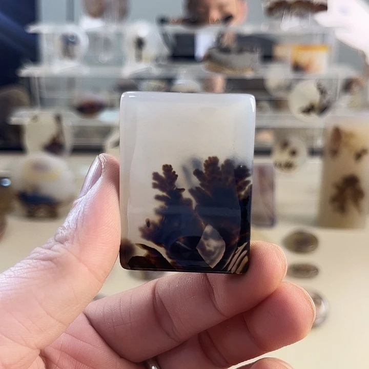 玛瑙/玉髓吊坠(不含链)未镶嵌三***里