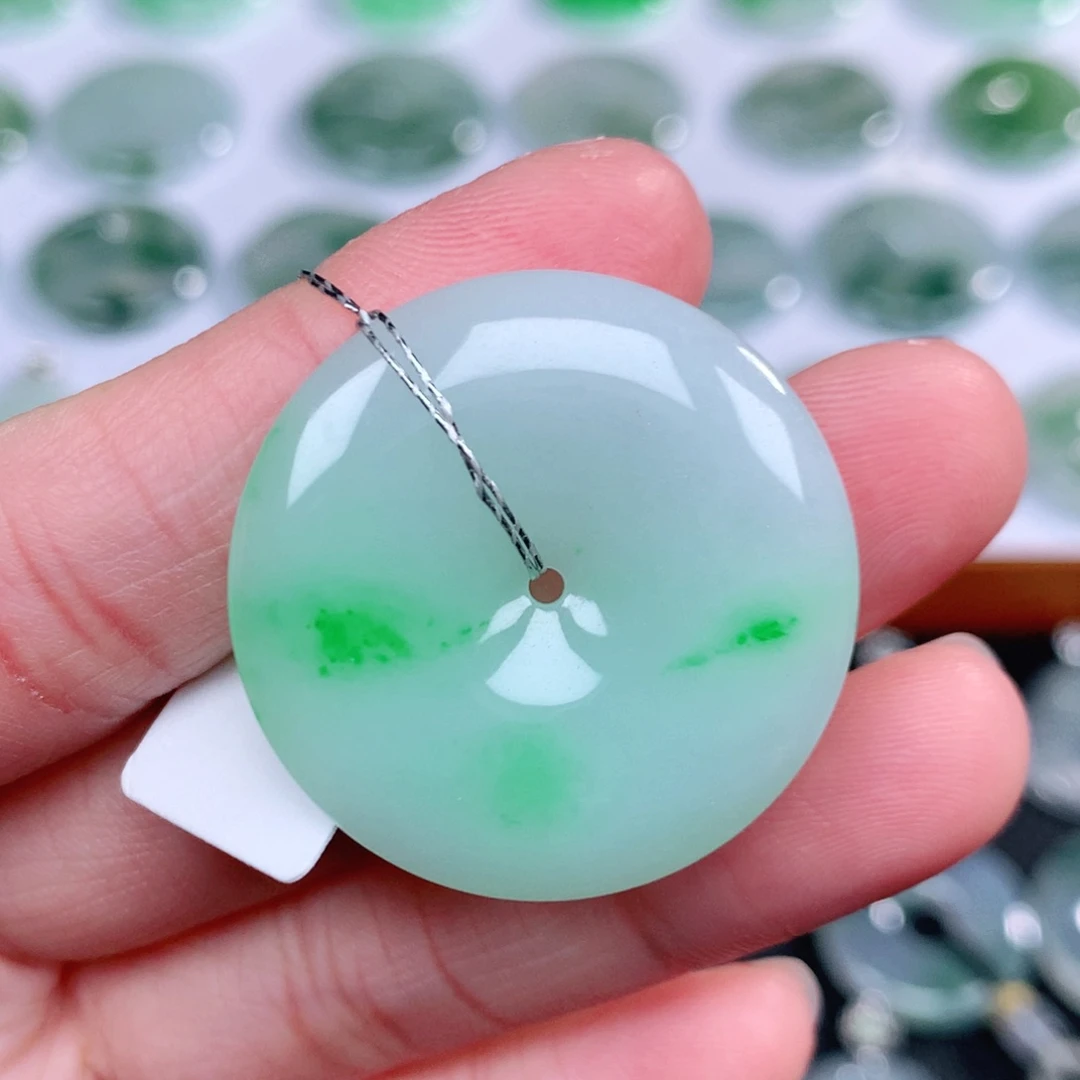 翡翠未镶嵌吊坠(不含链)31.7-5.1