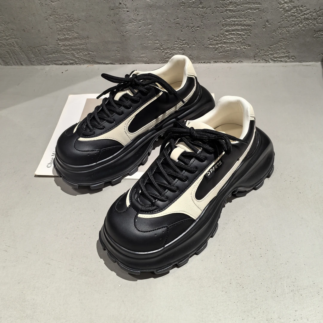 2026年春季新款真皮拼色厚底松糕底百搭圆头时尚休闲老爹鞋女鞋潮