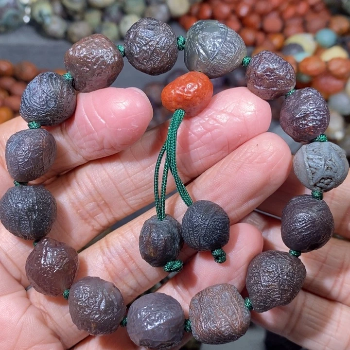 未镶嵌玛瑙/玉髓珠宝奇石