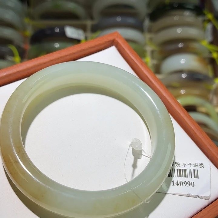 和田玉未镶嵌手镯5354 60