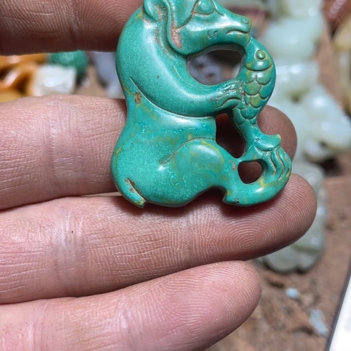 和田玉（糖玉）未镶嵌颈饰