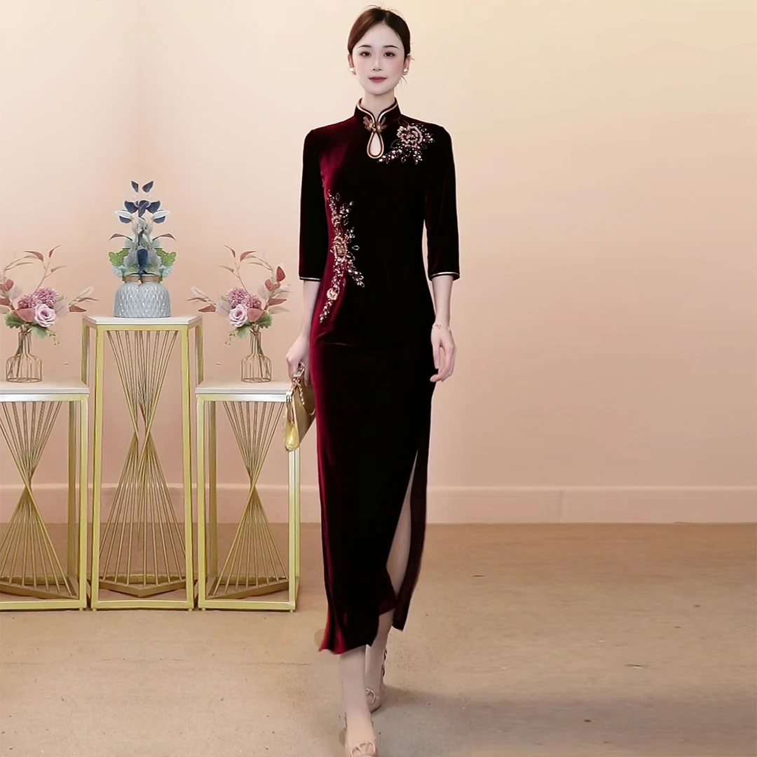 高品质喜婆婆婚宴礼服高端丝绒高贵气质喜妈妈遮肚显瘦旗袍婚宴装