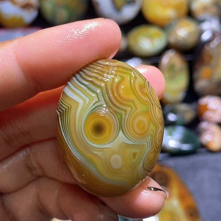 玛瑙/玉髓玛瑙吊坠未镶嵌