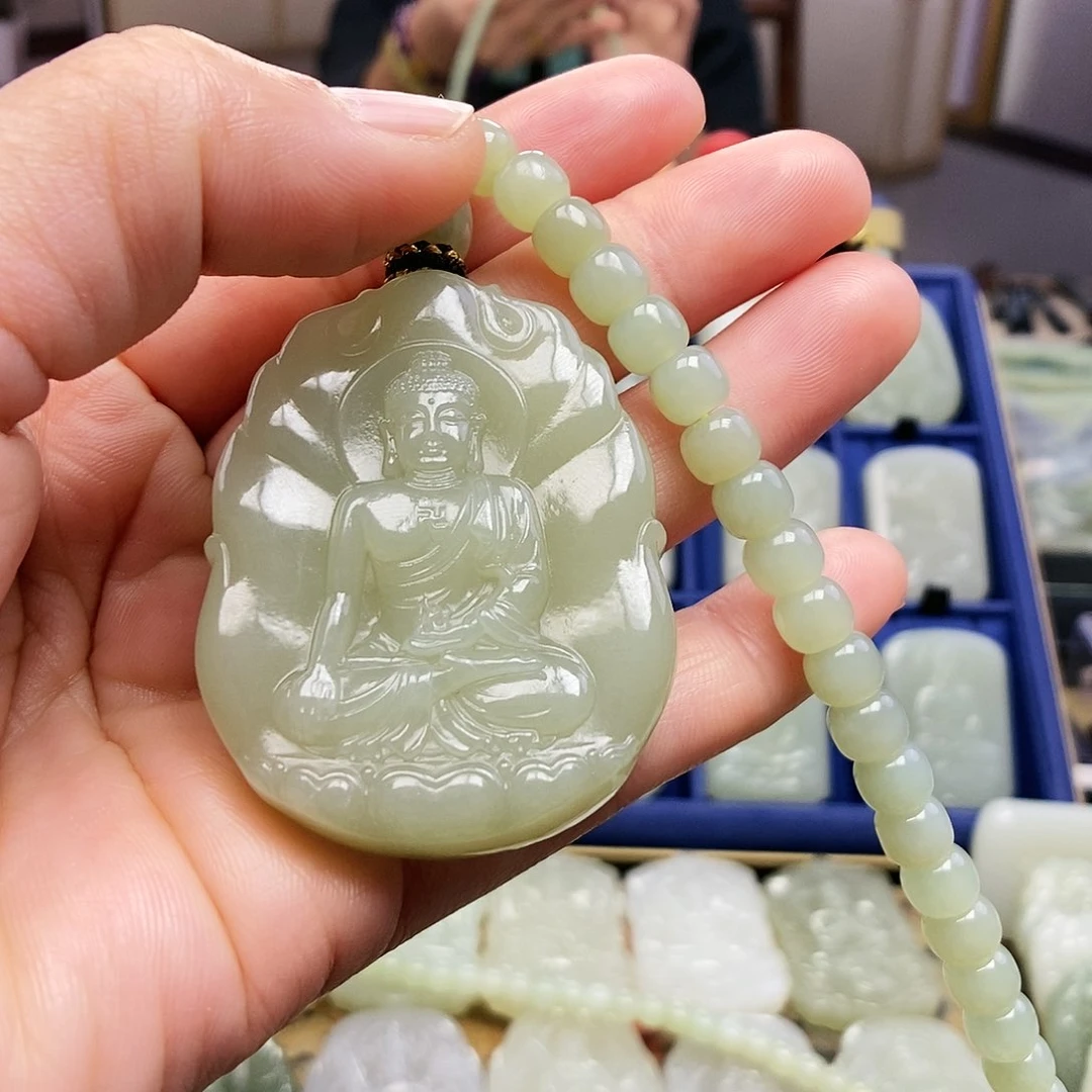 和田玉颈饰未镶嵌流*雨