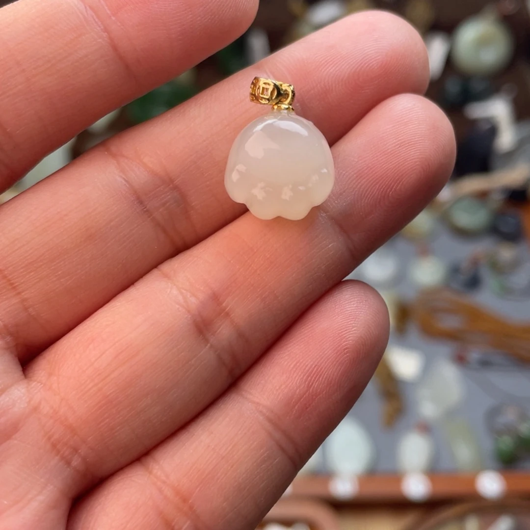 颈饰未镶嵌和田玉