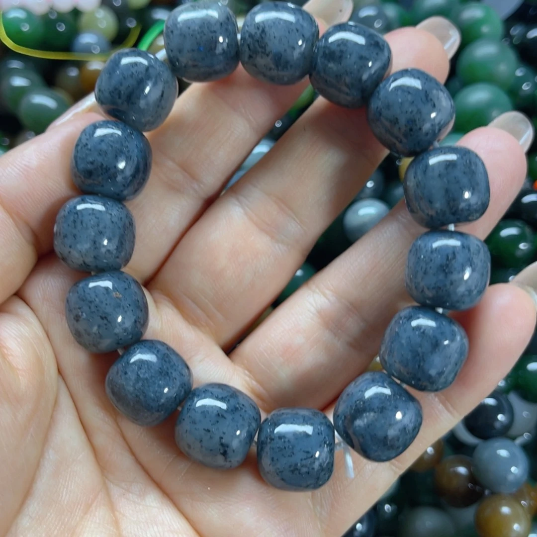 手链未镶嵌和田玉