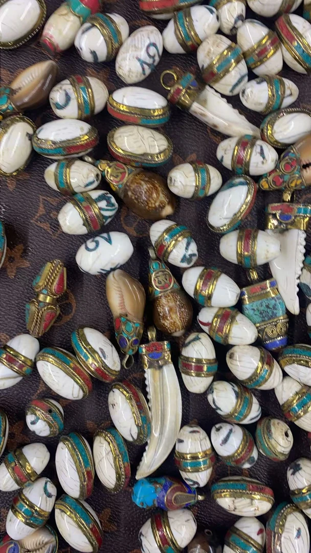 383（单颗）改价链接，根据直播间展示为准多样性发货其一