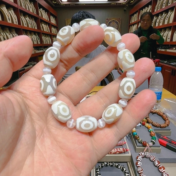 未镶嵌玛瑙/玉髓珠宝奇石