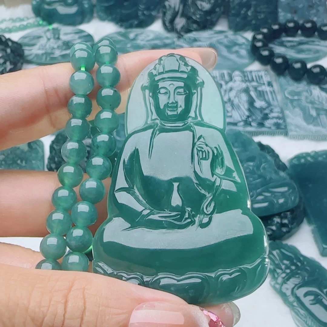 颈饰未镶嵌翡翠多样性发货天然的A货翡翠