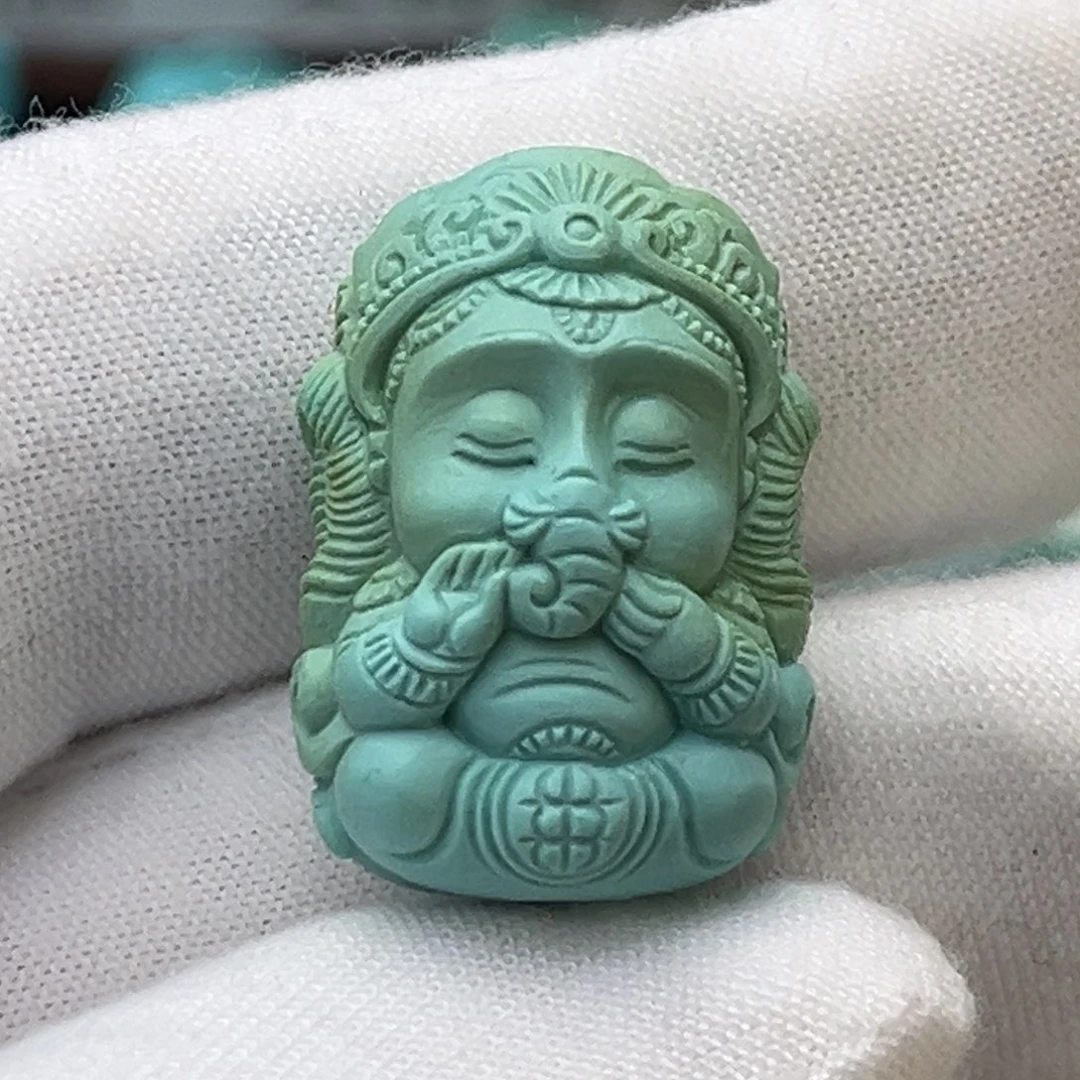 绿松石未镶嵌珠宝奇石