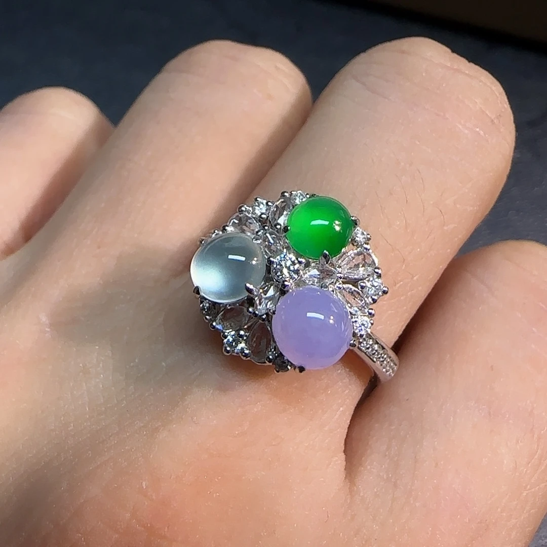 翡翠18K金镶嵌戒指设计款