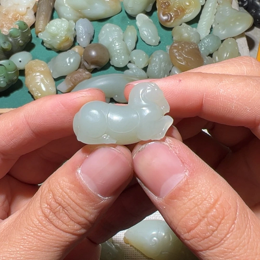 颈饰未镶嵌和田玉亳*汇