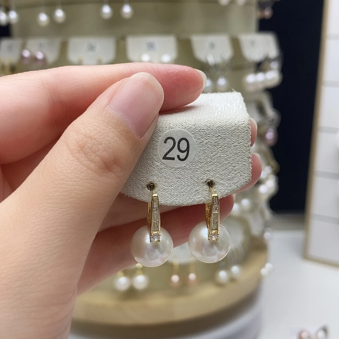 银S925镶嵌淡水珍珠耳饰