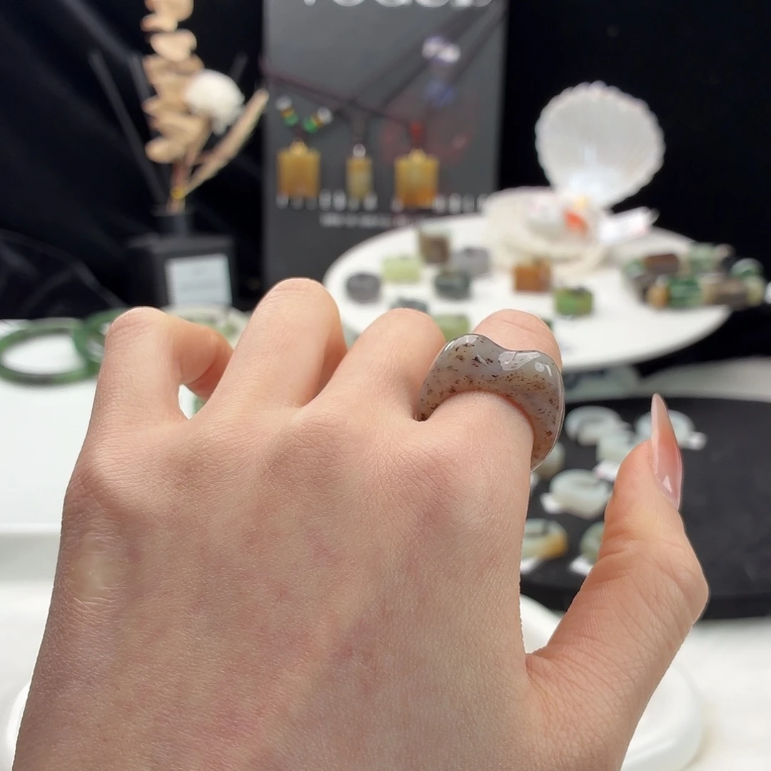 和田玉未镶嵌戒指j69桂花猫耳