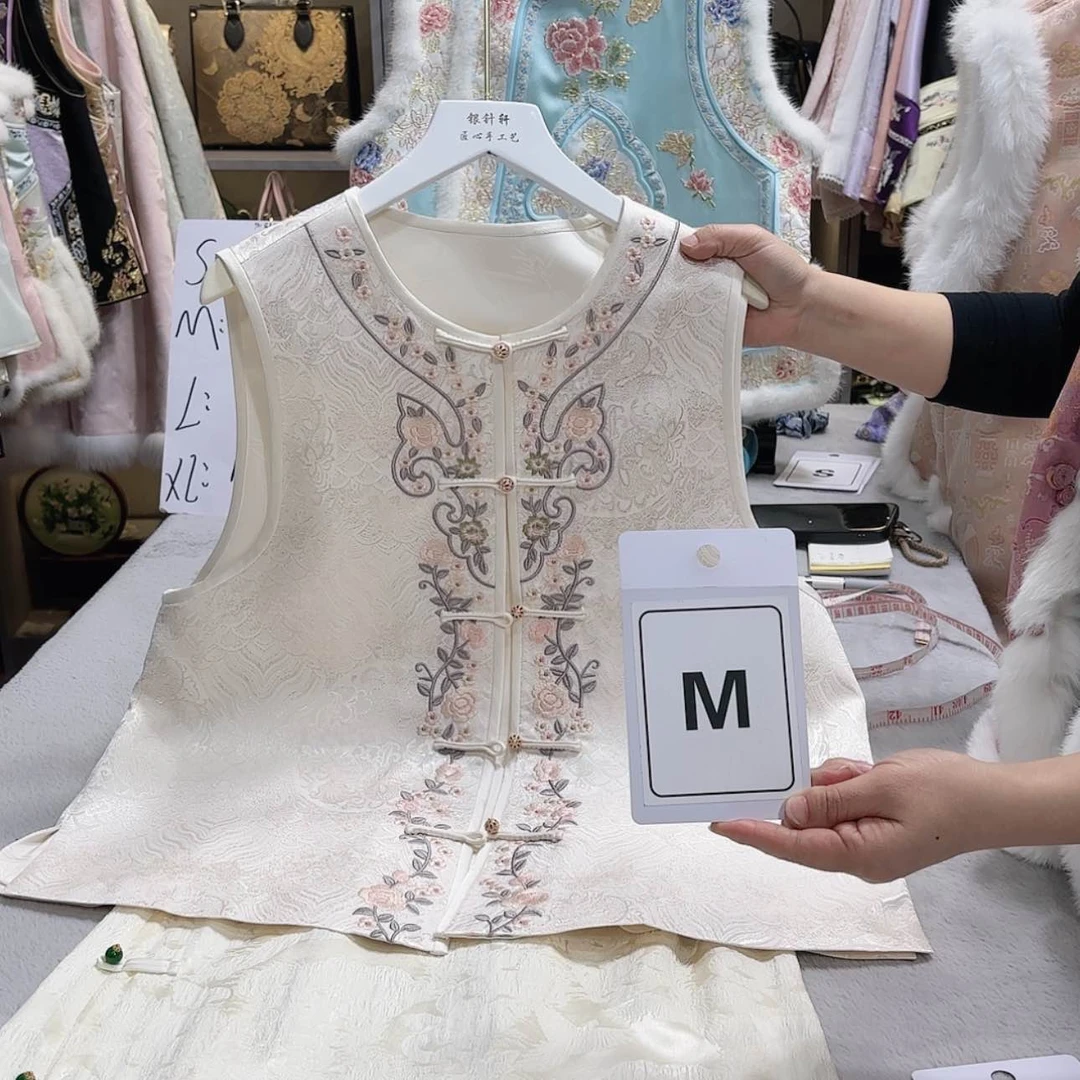 【闪购商品】瓷片@*纳非遗传承人的传承者之一