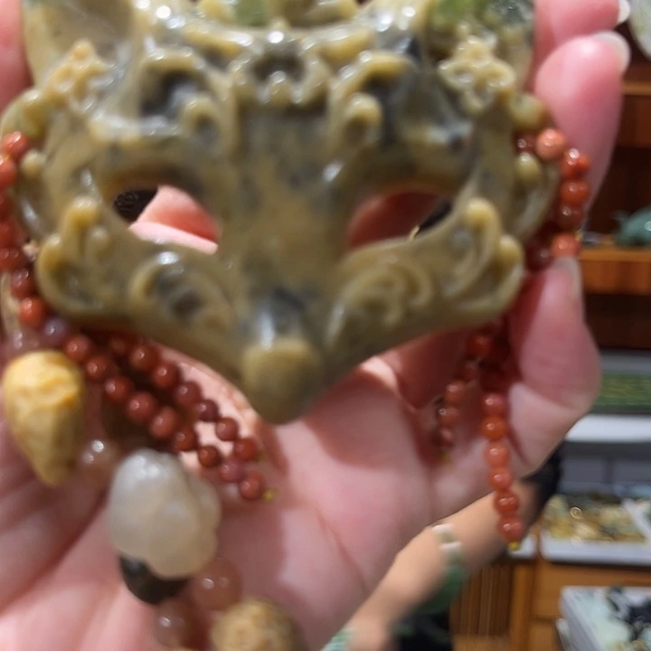 未镶嵌岫玉毛衣链
