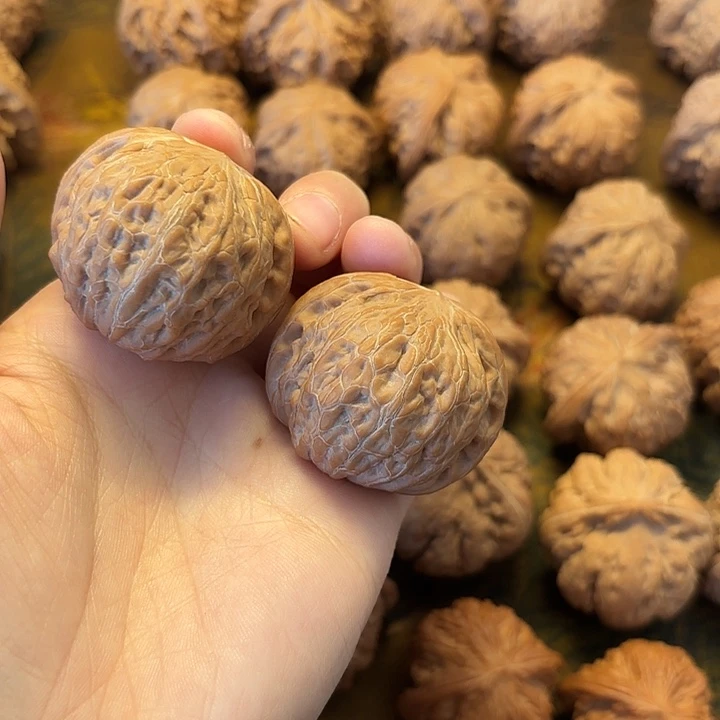 很***海吊坠文玩核桃铁锤