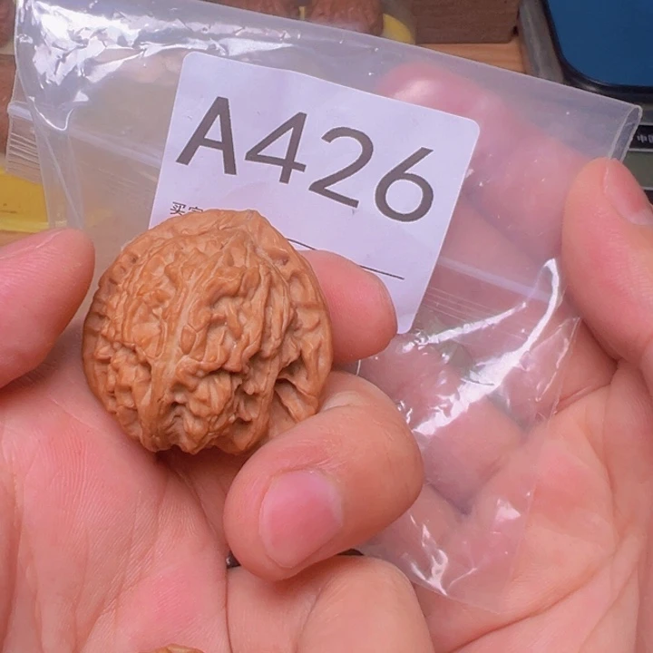 核桃三角白，36.5，全品