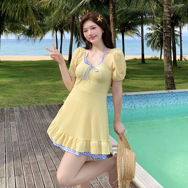 水星说【小鸡黄】泳衣女连体大码可爱纯欲保守遮肚显瘦显白度假温泉