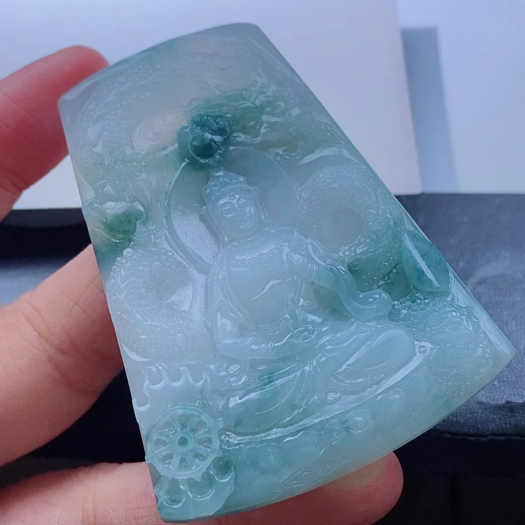 昌***车定制翡翠未镶嵌翡翠