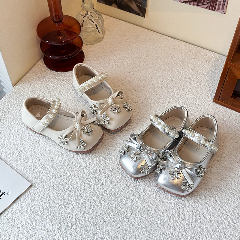 公主风秋季新款夏季女童珍珠水钻皮鞋小童洋气韩版单鞋软底时尚
