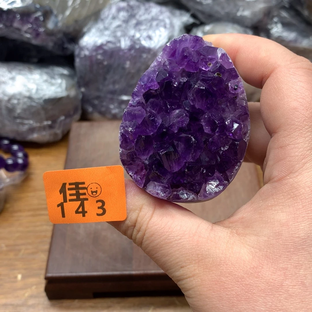 水晶大型摆件（非配饰）未镶嵌