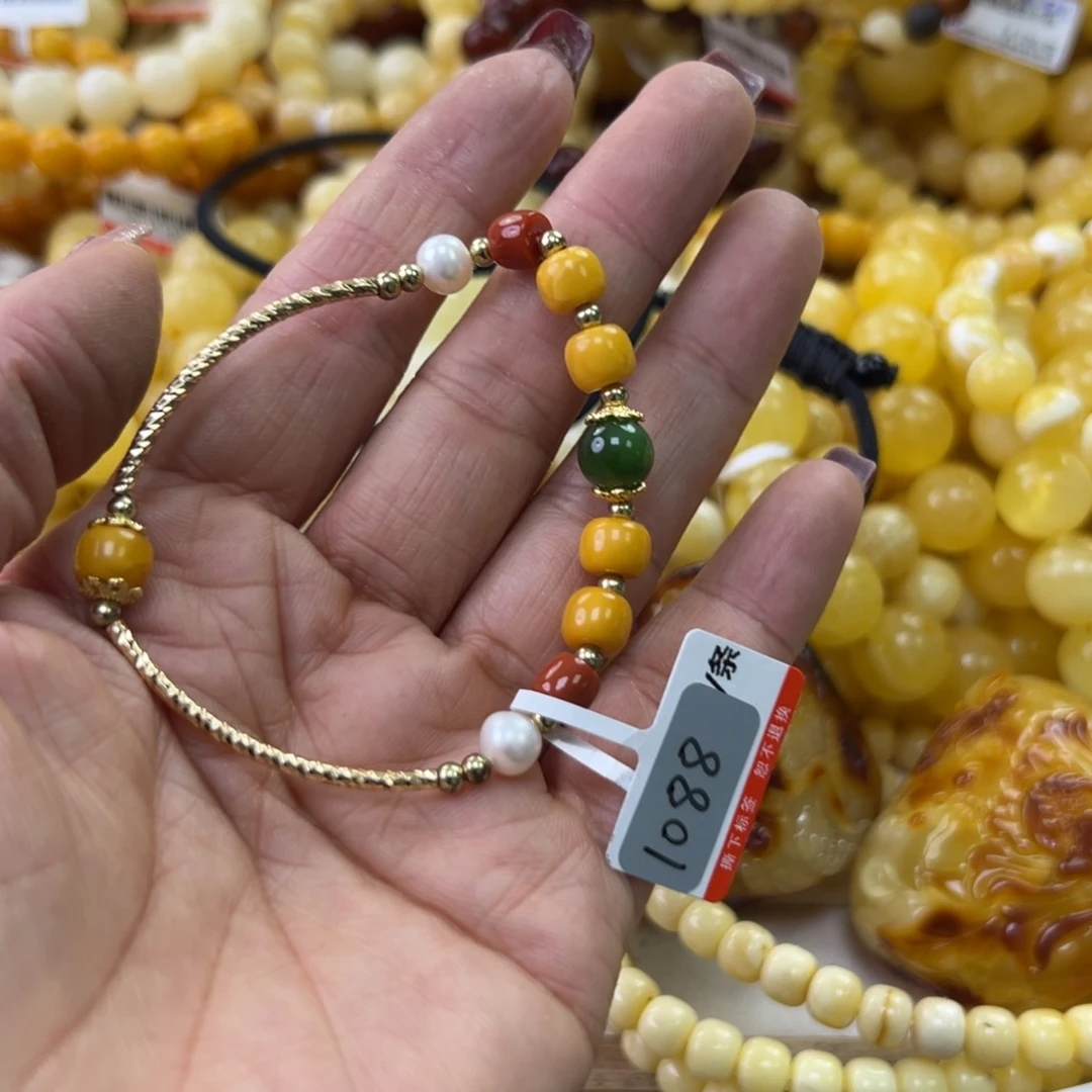 琥珀珠宝奇石未镶嵌