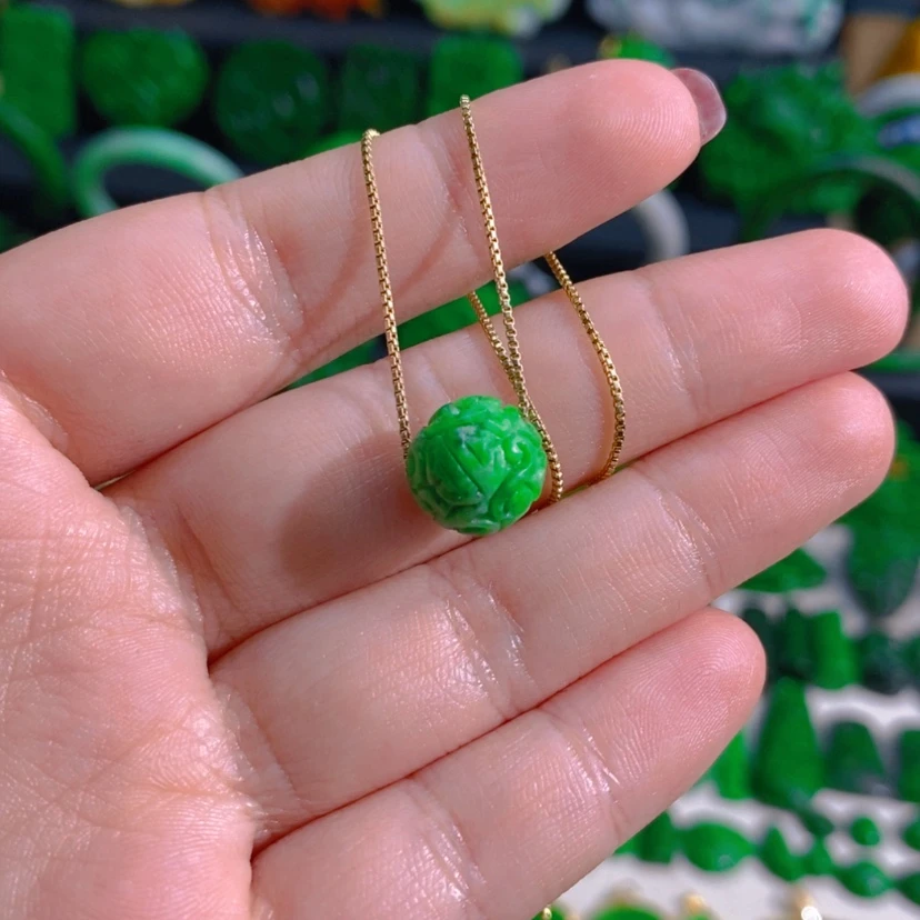 【闪购商品】翡翠未镶嵌颈饰吊坠